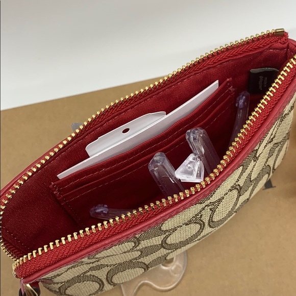 COACH Double Corner Zip Wristlet In Signature Canv - Picture 6 of 8